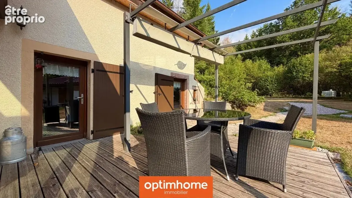 Fermette vosgienne rénovée – 138 m² environ – Terrain 3 036 m² – Nature, charme et tranquillité - photo 3