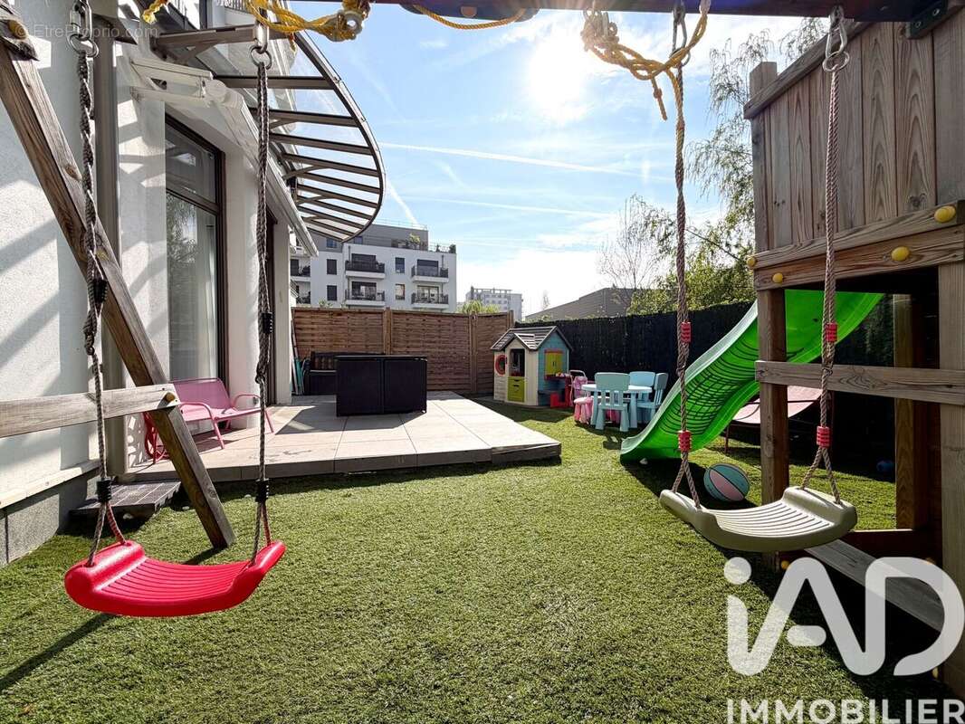 Photo 6 - Appartement à SURESNES