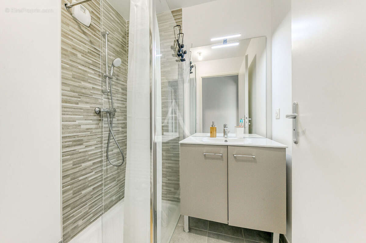 Appartement à BUSSY-SAINT-GEORGES