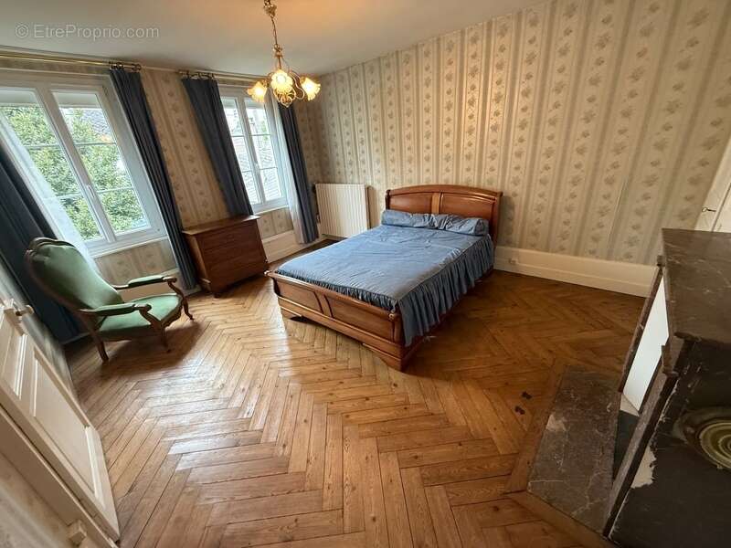 Maison à CAUDEBEC-LES-ELBEUF