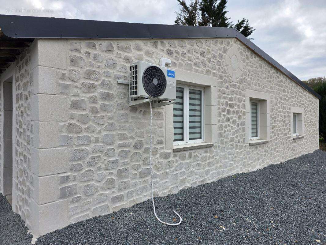 Maison à SAINT-MARCEL