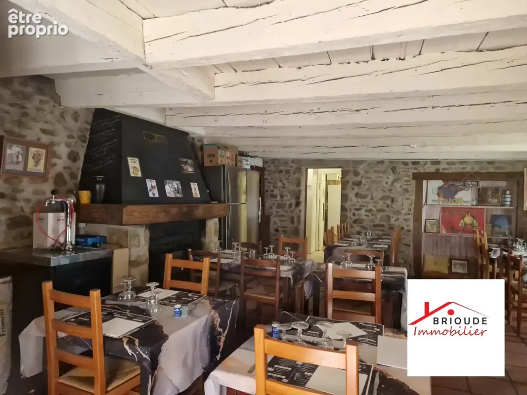Maison de village à usage de commerce - photo 15