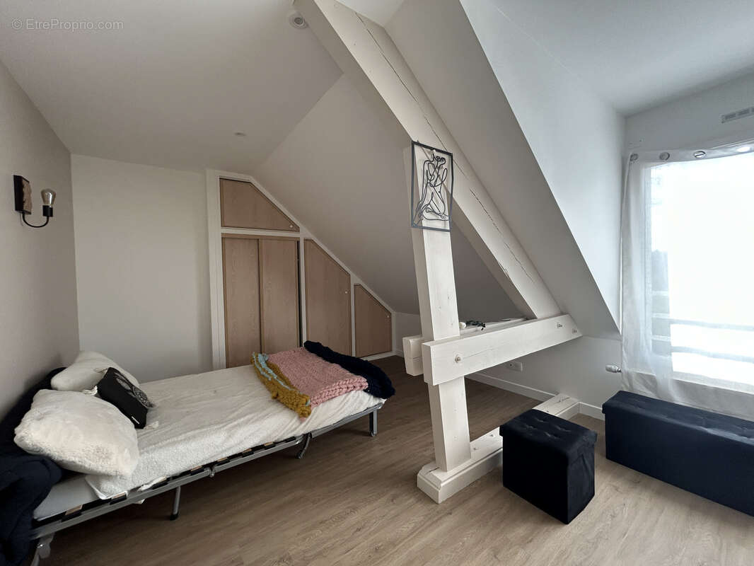 Maison à LA RIVIERE-DE-CORPS