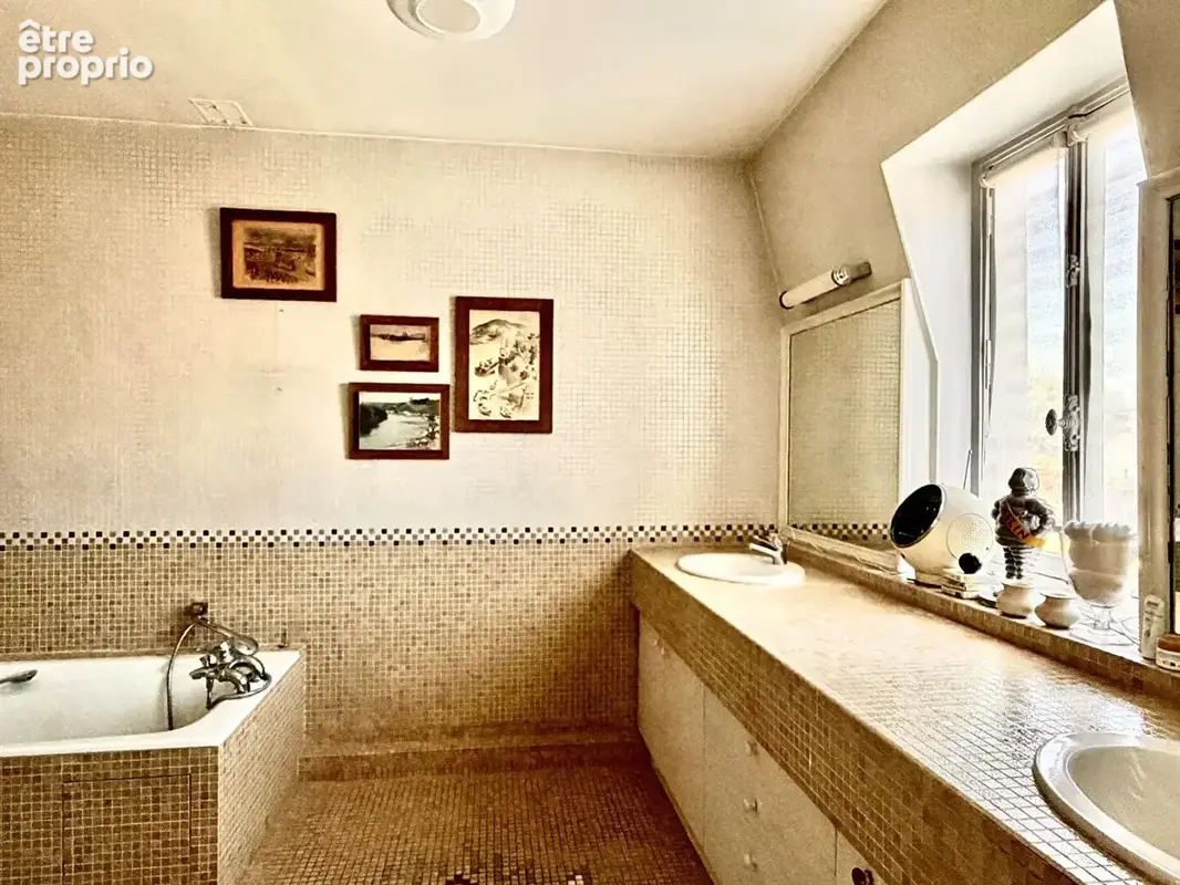Maison Bois -colombes 7 pièce(s) 230 m2 - photo 10