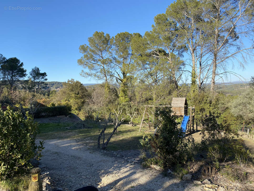 Maison à LORGUES