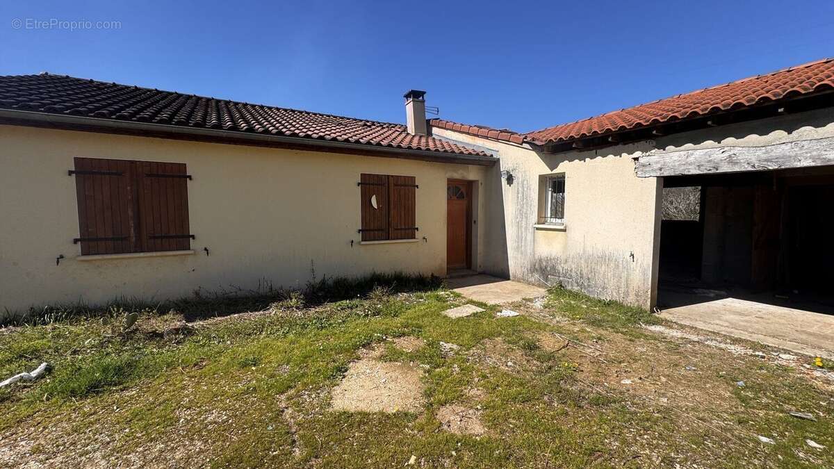 Maison de plain pied  à finir dans un bel environement - photo 5