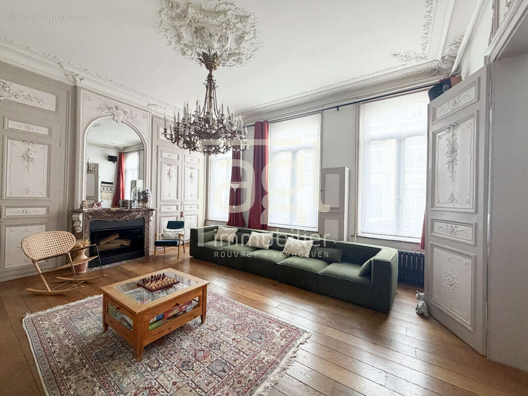 Maison 400 m² à Bergues  - photo 2