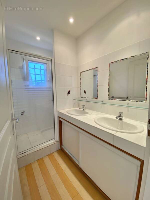 Maison à LA CROIX-VALMER