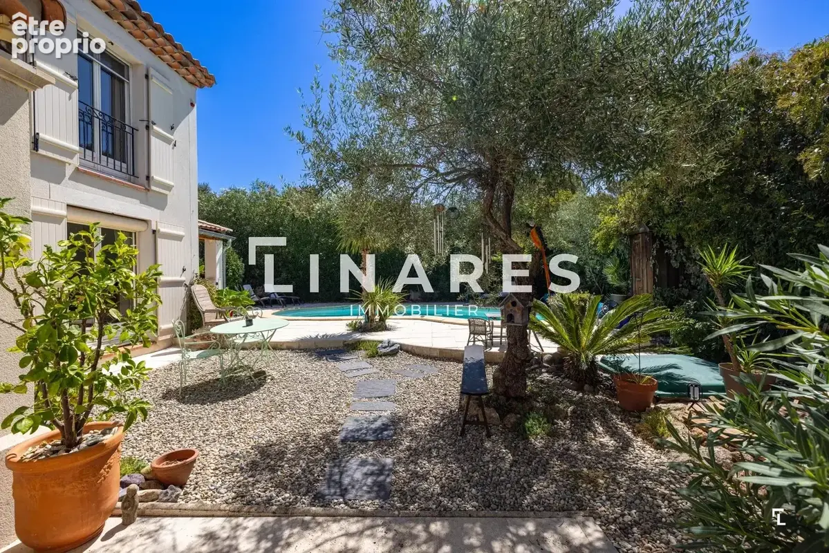 LA JOYEUSE - Maison T5 de 155m2 (123+29m2) - Piscine - Terrain - 13011 Marseille Les Accates - photo 5