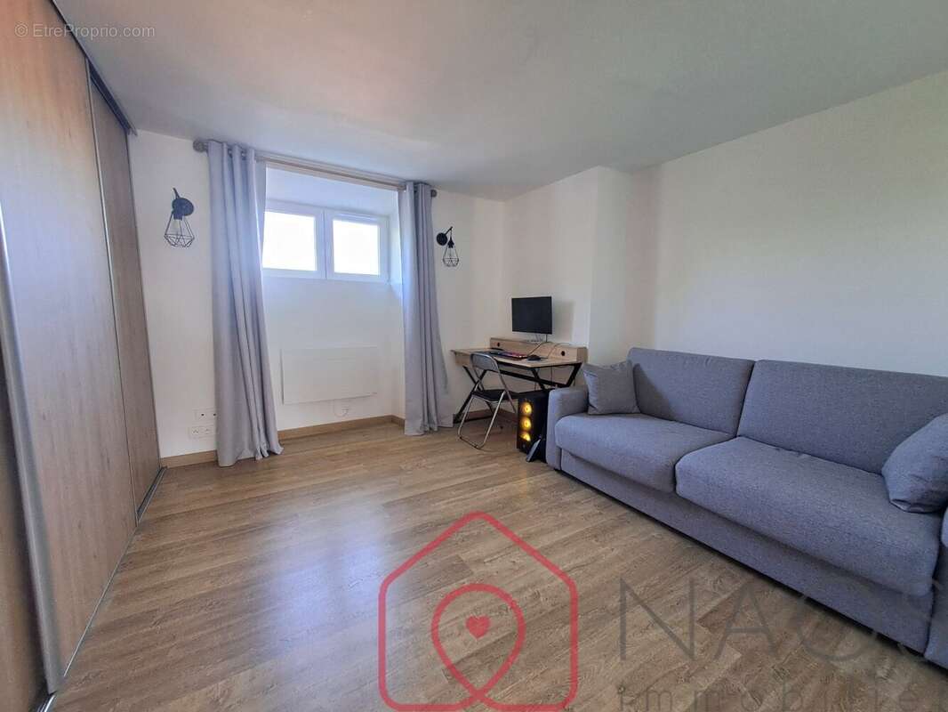 Appartement à CHATEAUFORT