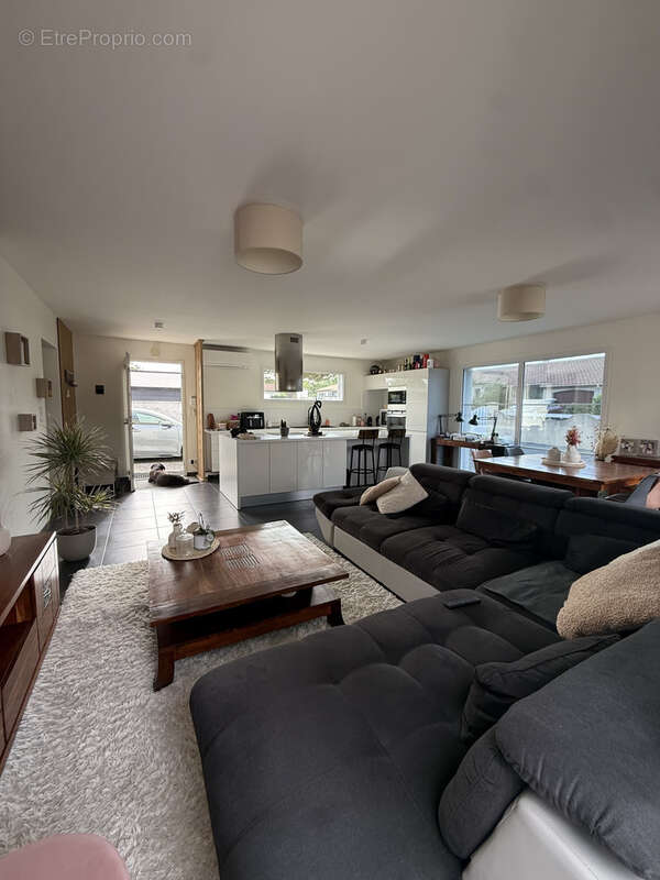 Maison contemporaine de plain-pied   Prestations de qualité   4 chambres - photo 6