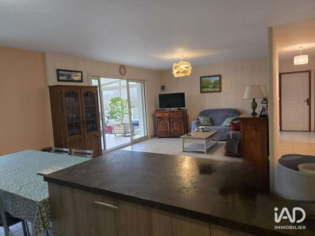 Photo 6 - Maison à MAZEROLLES