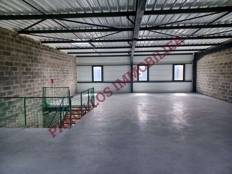 Photo 4 - Commerce à IFS