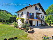 Maison à SAINT-JUST-D'AVRAY