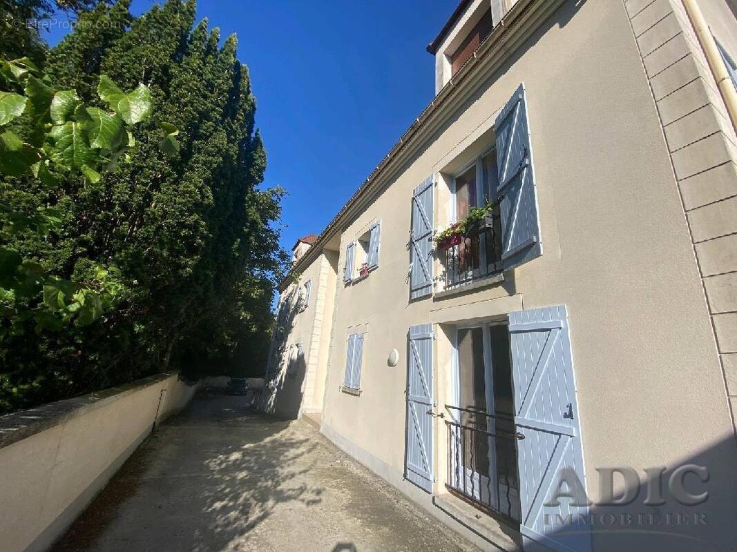 Appartement à DAMMARTIN-EN-GOELE