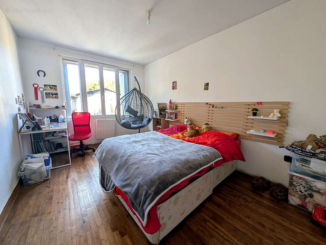 Maison à DOUE-LA-FONTAINE