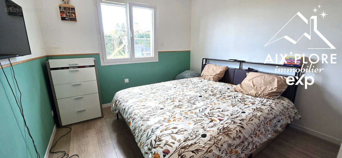 Maison à CHATILLON-LA-PALUD