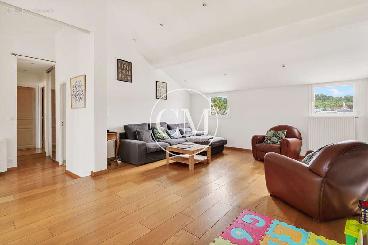 Appartement à VERSAILLES