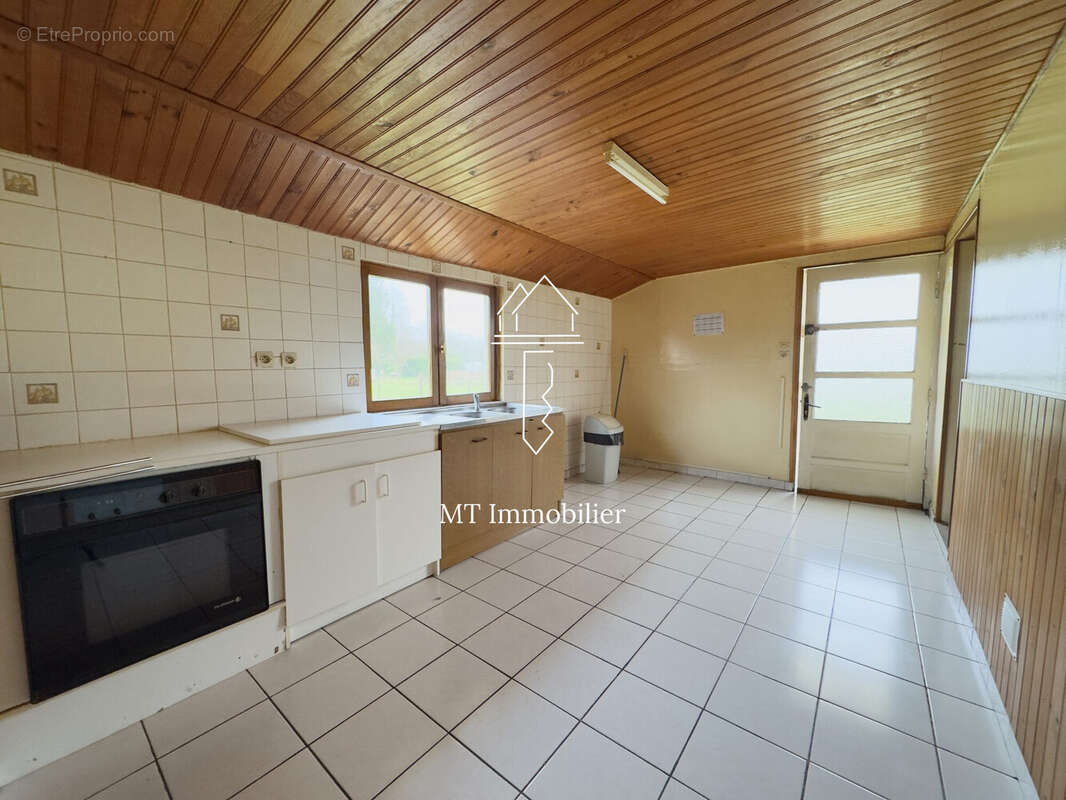 Maison à AUBIN-SAINT-VAAST