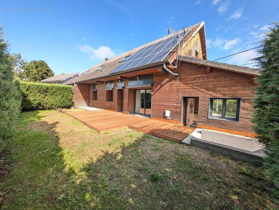 Maison à DRUMETTAZ-CLARAFOND