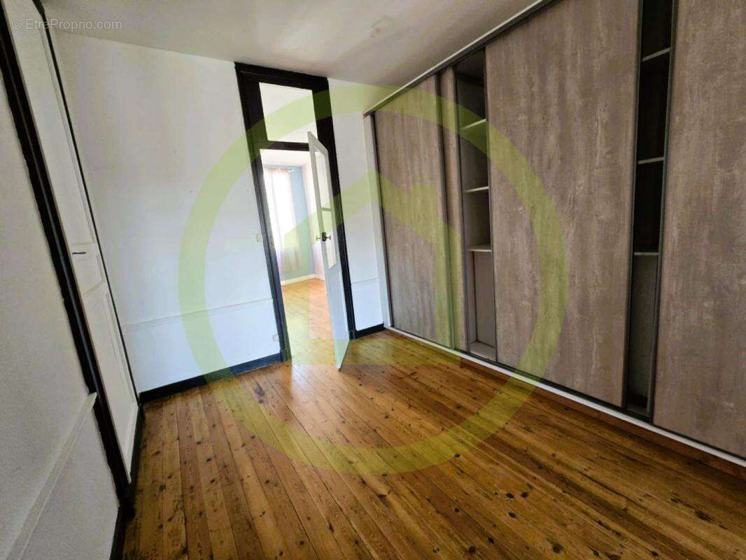 Maison à MIRAMBEAU