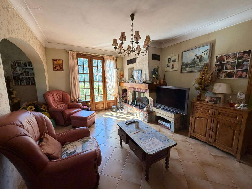 Maison à LE LUC