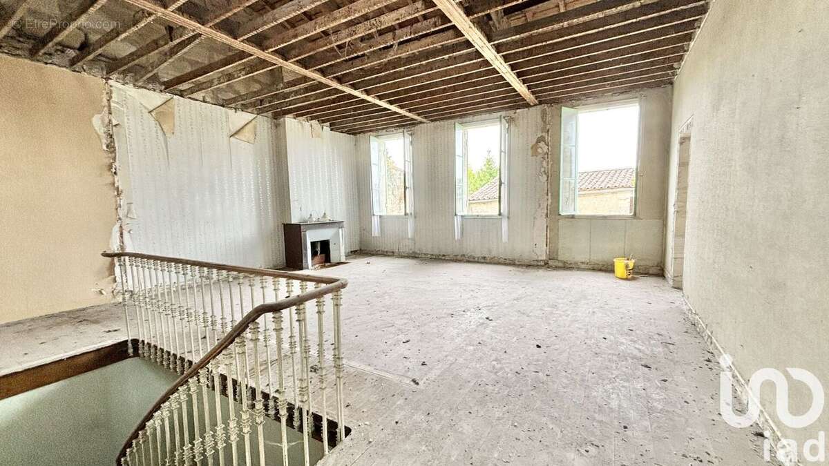 Photo 8 - Appartement à SALIGNAC