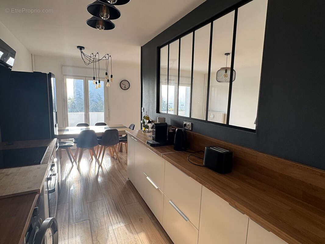 Appartement Saint Etienne 3 pièce(s) 66 m2 - photo 2