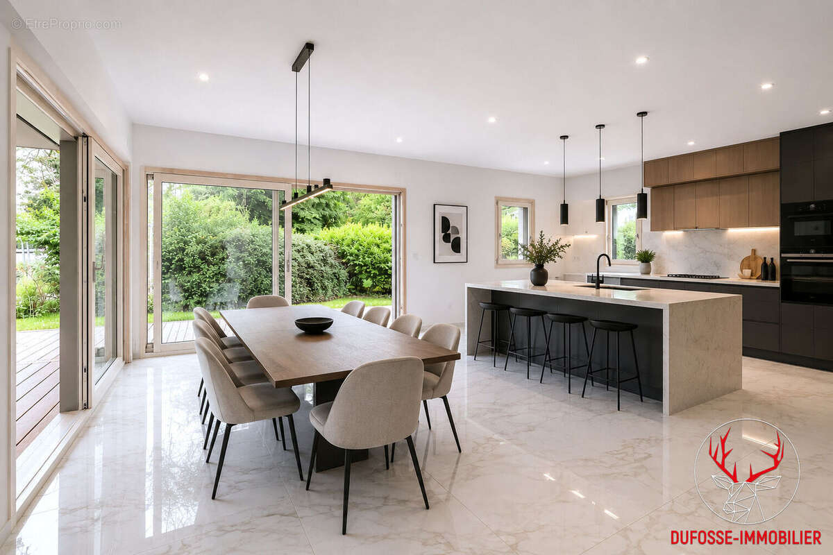 Annecy - Villa 6 pièces 240 m² et rez-de-jardin 110 m². - photo 3