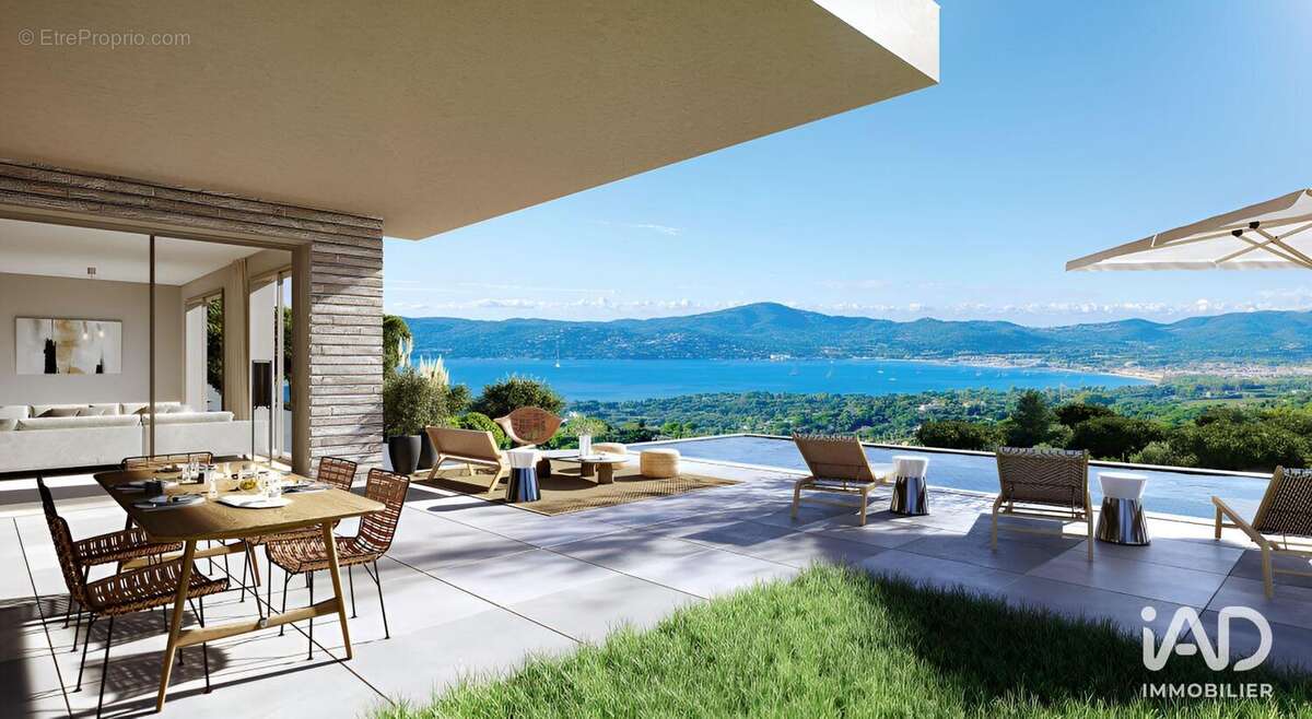 Photo 2 - Maison à GRIMAUD