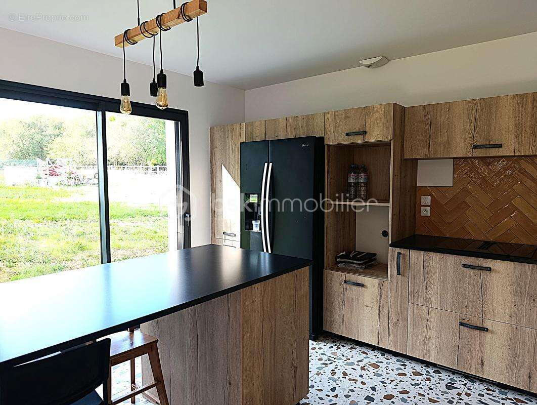 Maison à LE MOLAY-LITTRY