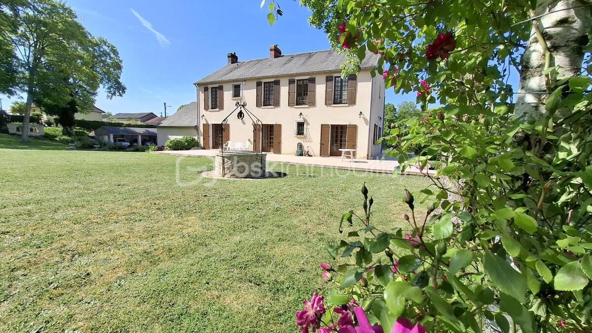 Maison à MEREVILLE