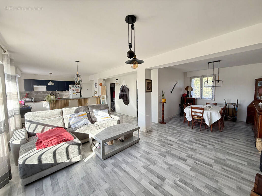 Appartement à CHATEAU-GONTIER