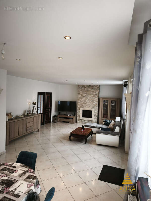 Maison à SAUCHY-CAUCHY