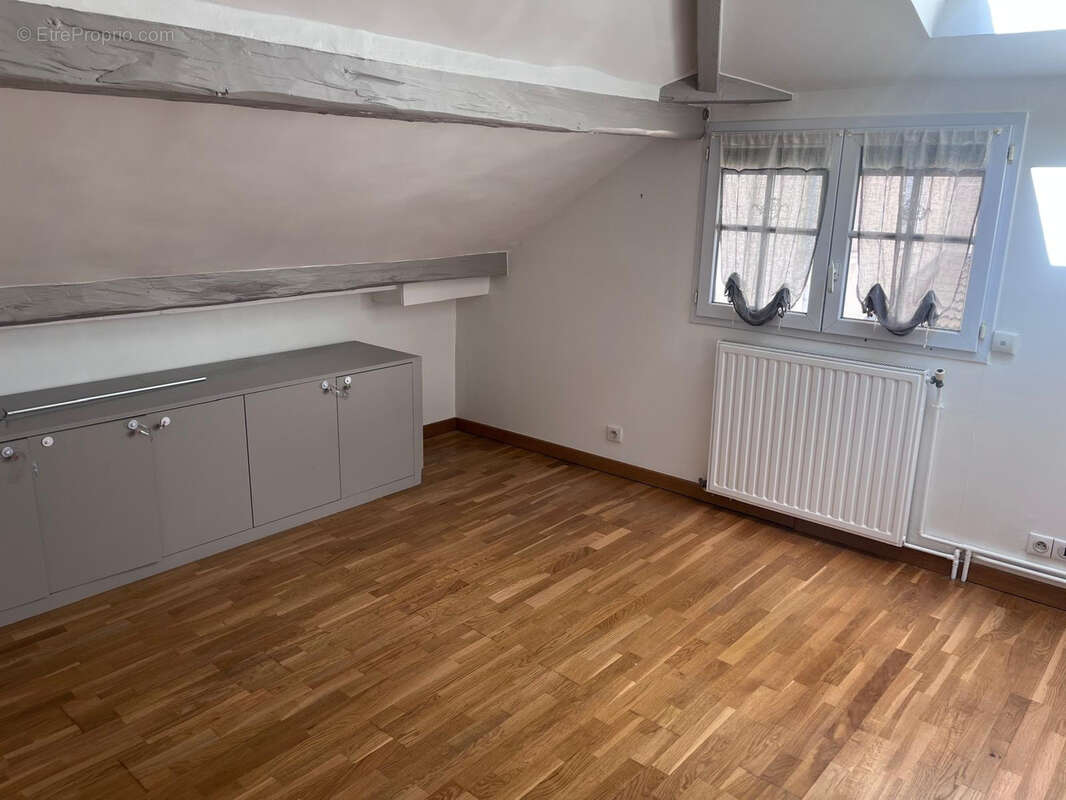 Maison à LE VESINET