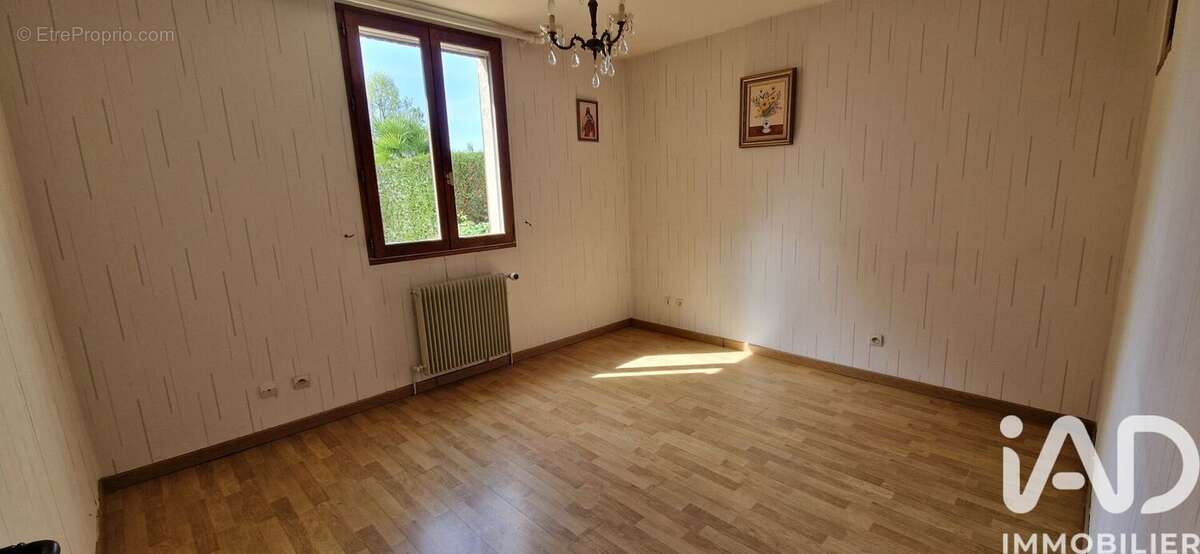 Photo 8 - Maison à MARINES