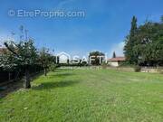 Photo 1 - Terrain à SAINT-MEDARD-EN-JALLES