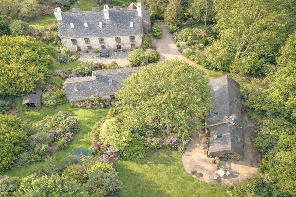 Maison à PLOUEZOC'H