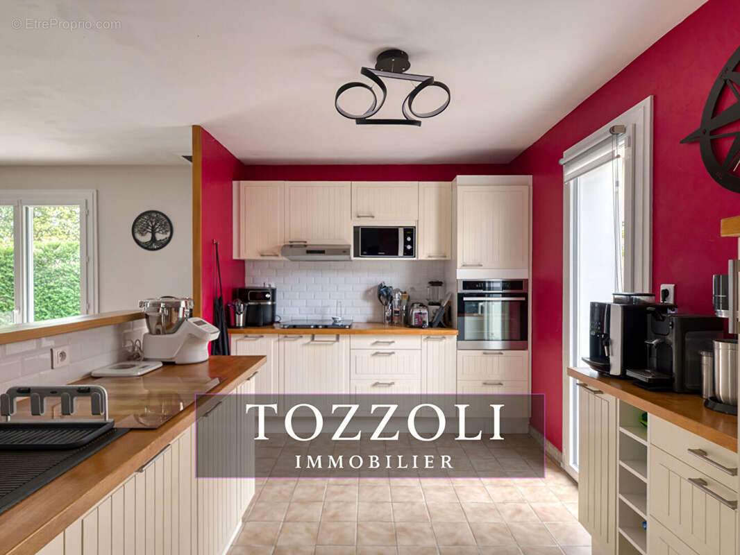 Maison à VILLEFONTAINE