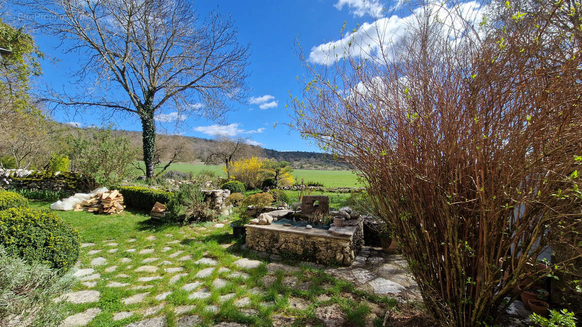 Maison à CAMPESTRE-ET-LUC