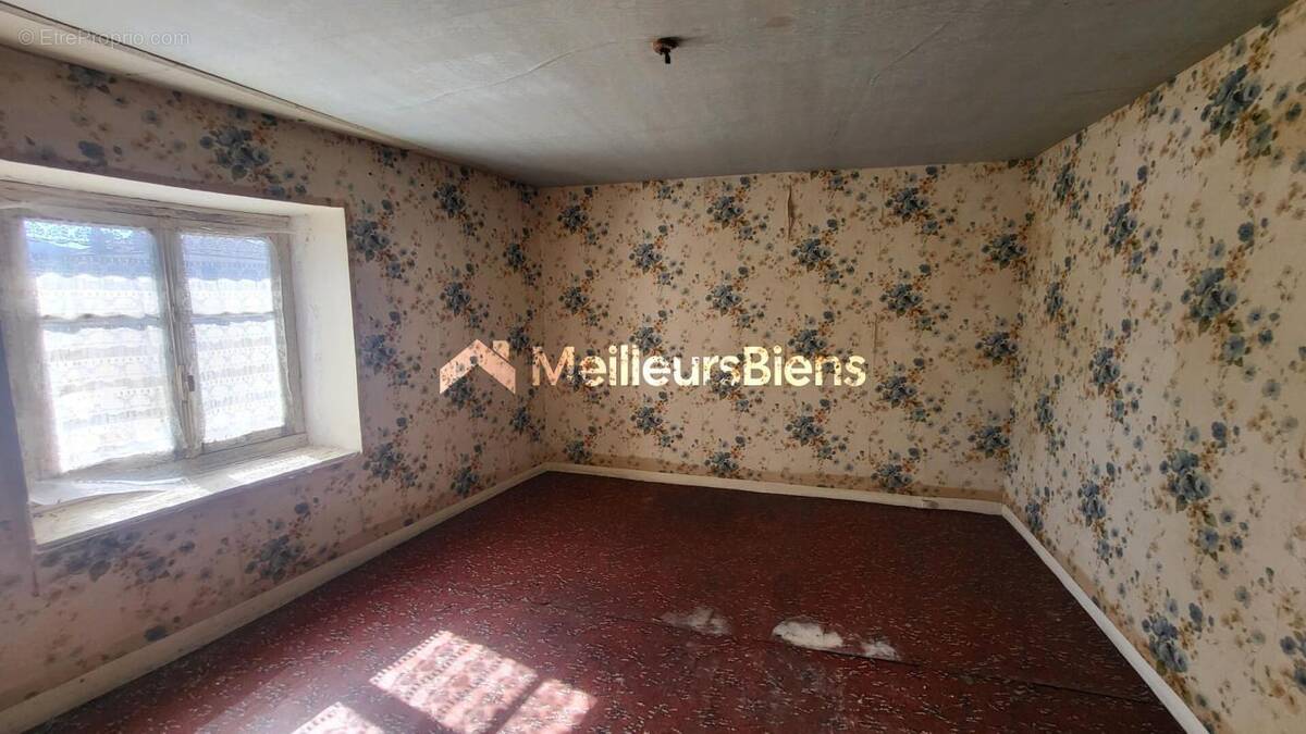 Maison à MONSOLS
