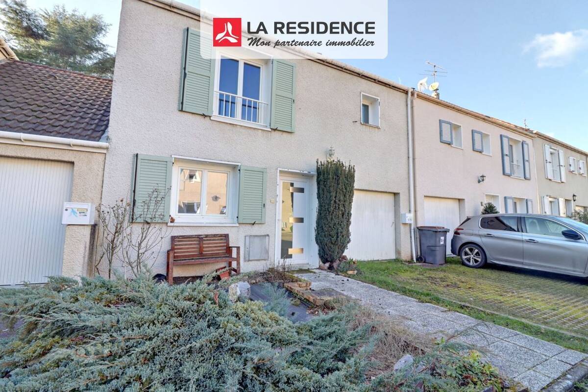 Maison à AULNAY-SUR-MAULDRE