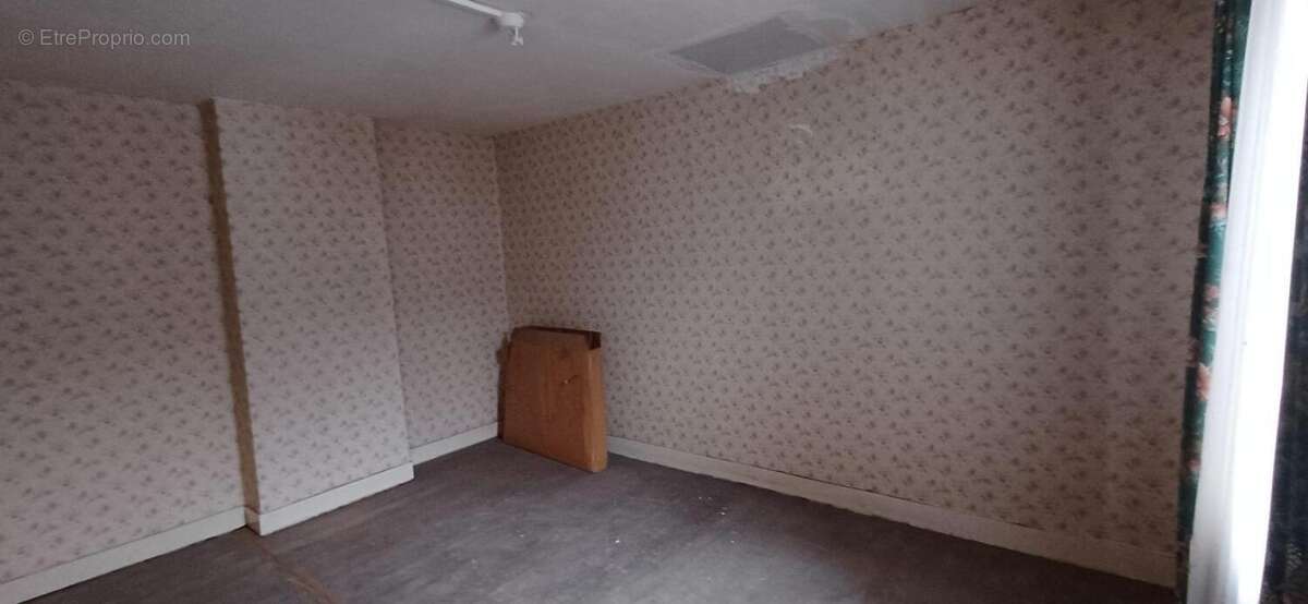 Maison à AUBERCHICOURT