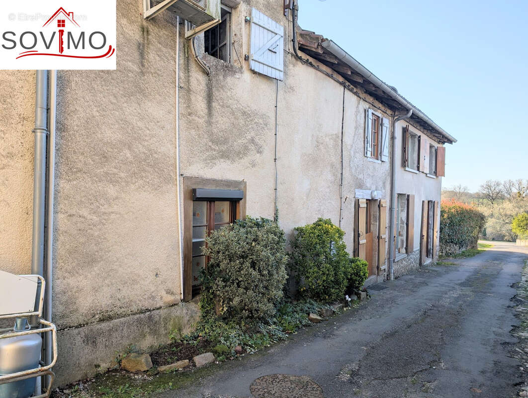 Appartement à LESTERPS