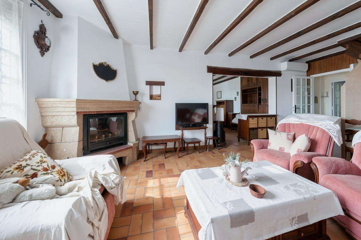 Maison à GIGNAC-LA-NERTHE