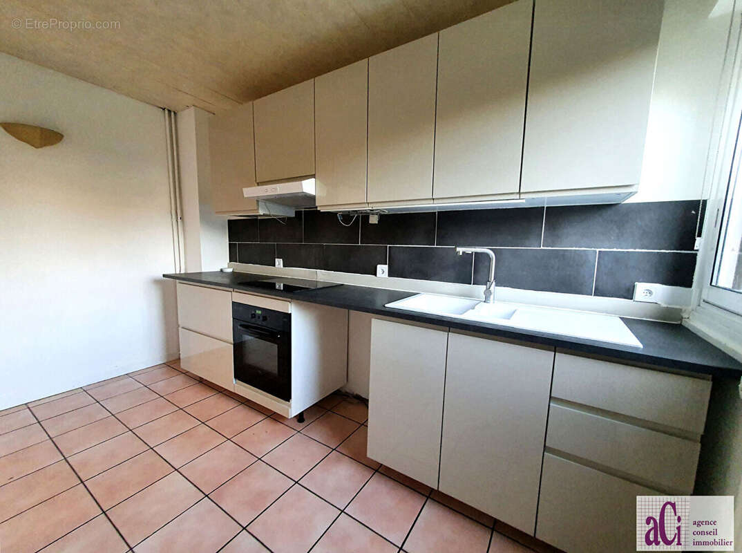 Maison à L&#039;HAY-LES-ROSES