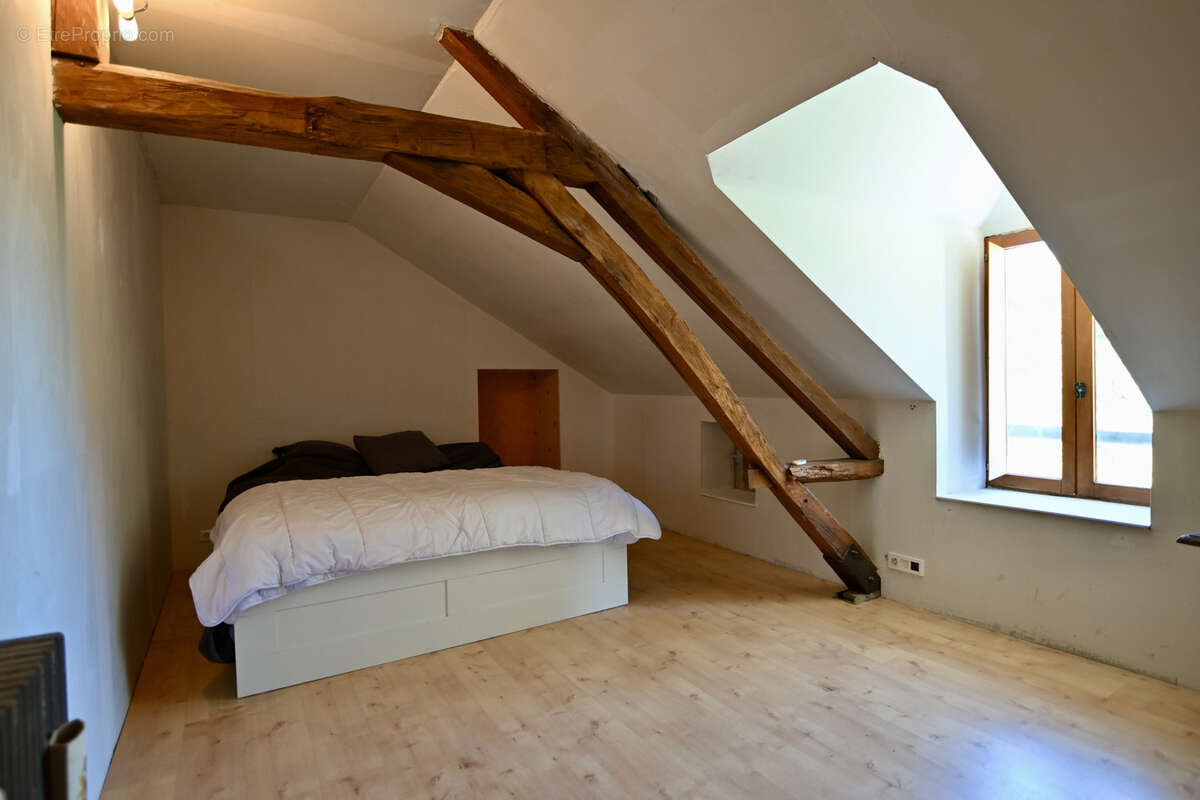 Maison à SAINT-GERMAIN-DES-CHAMPS