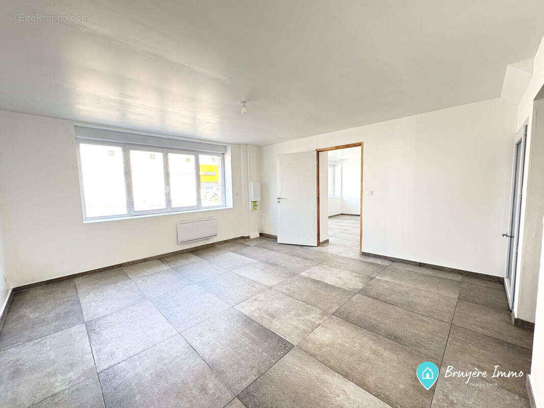 Appartement à AULNOYE-AYMERIES