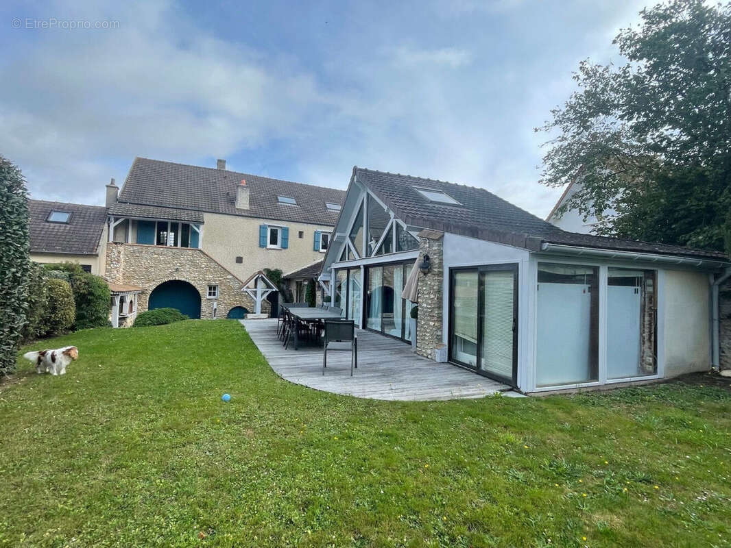 Maison à MONTFORT-L'AMAURY