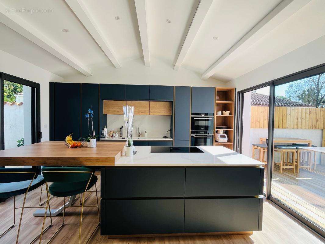 Maison contemporaine de 2025 à La Jarrie - photo 3